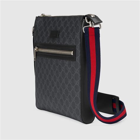 bolso gucci hombre cruzado|Bolso cruzado GG de piel con efecto goma .